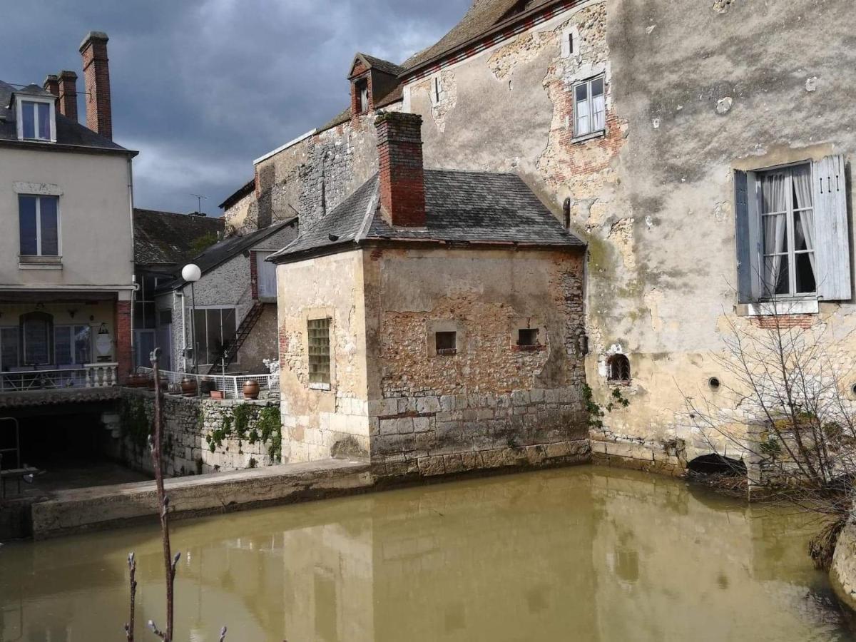 Le Loft Montargis Gien Maison De Ville サント・ジュヌヴィエーヴ・デ・ボワ エクステリア 写真